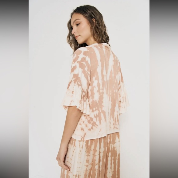 🆕Kimono Short Set Tie Dye Blush Cream Natural Ruffles 2 Piece Set - Picture 3 of 6